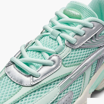 Retro Sneaker 2.0
