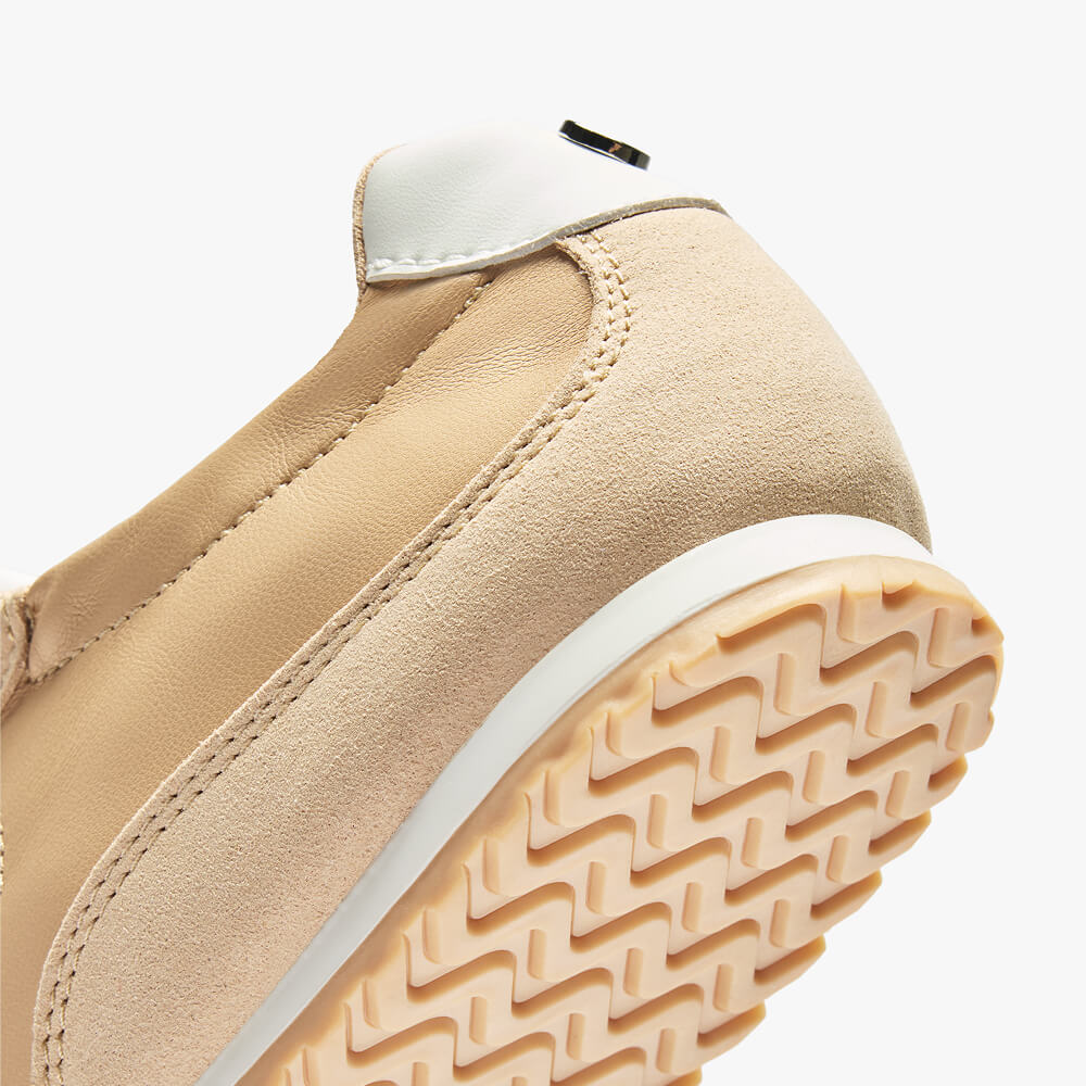 City Frame Sneaker