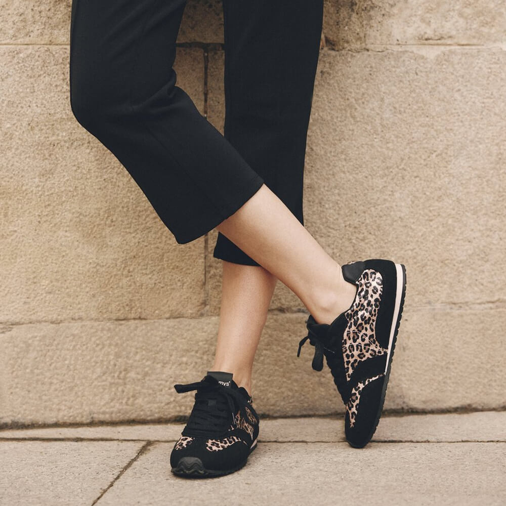 City Frame Sneaker