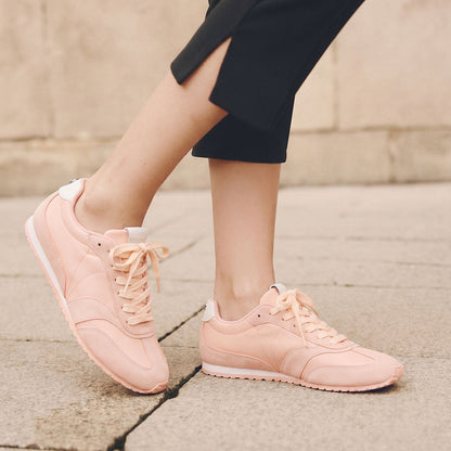 City Frame Sneaker