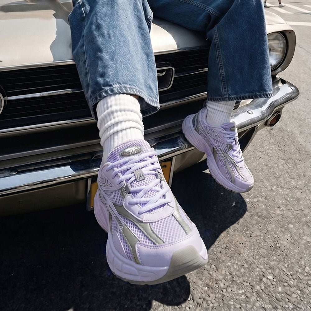 Retro Sneaker 2.0